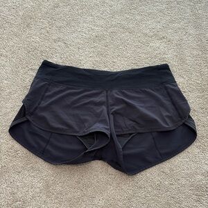 Lululemon Speed Up Short, Size 6